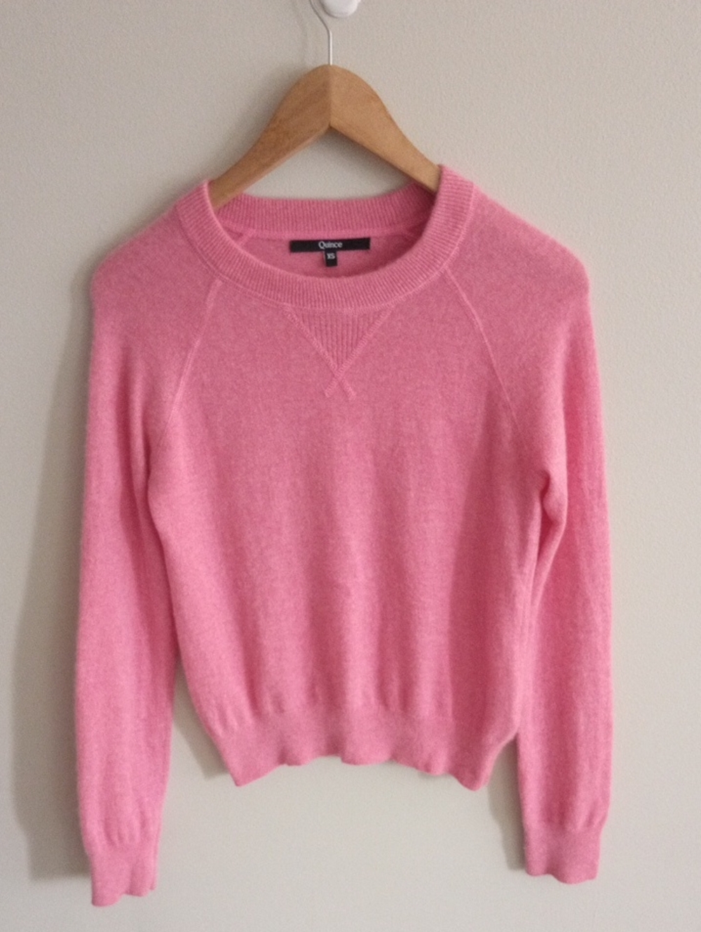 Quince 100% Mongolian Shrunken Cashmere Sweatshirt Bubblegum Pink XS